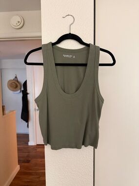 Abercrombie & Fitch Olive Green Ribbed Tank Top cropped